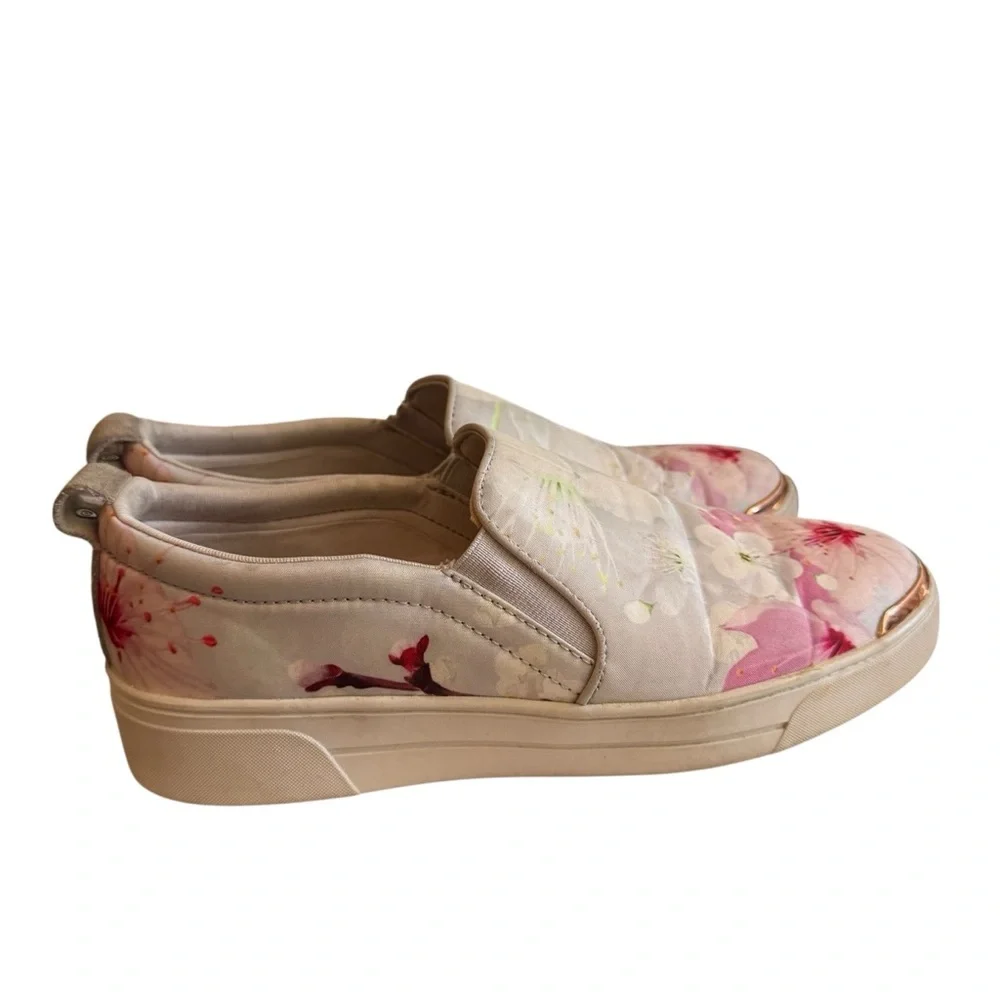 Ted Baker Tancey Slip on Sneakers White Pink Flora Women’s Size 6 - Picture 5 of 10
